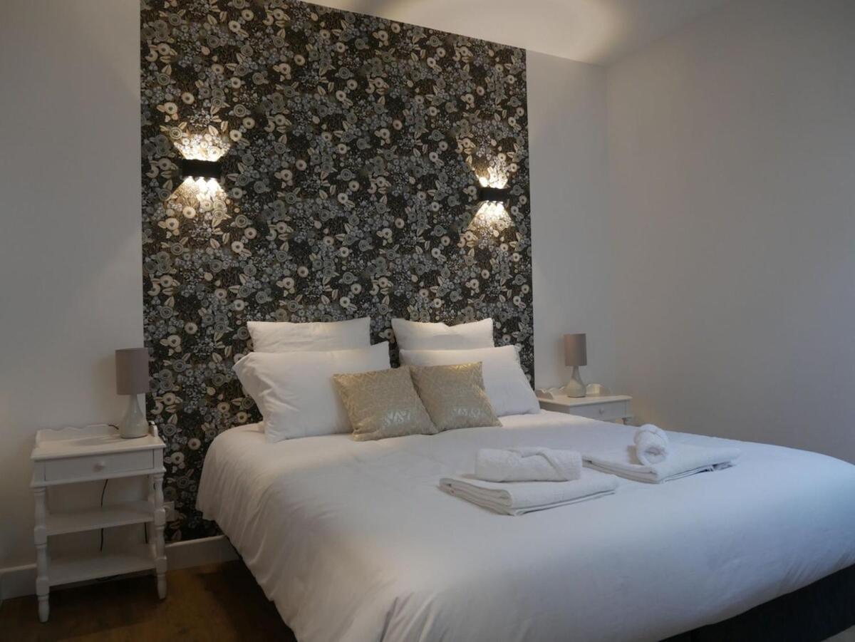 Le Familia Apartment Guer Екстериор снимка